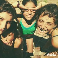 camila stewart usher的照片