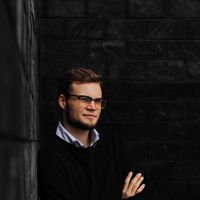 Ivan Lesnevskiiy的照片