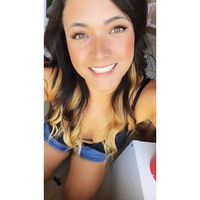 Débora Camargo's Photo