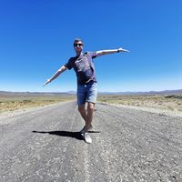 Juanjo Linari的照片