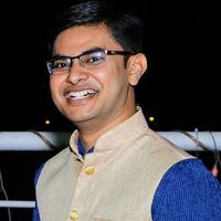 Vijay Nakum的照片