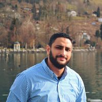 Yahia Aktham's Photo