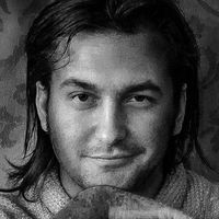 Maxim Lapunka的照片