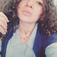 Farah Harrazi的照片