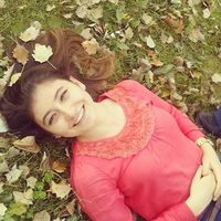 Çiçek Bozyel的照片