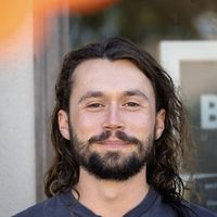 Isaiah Bluestein的照片