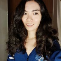 Alua Demeuova's Photo