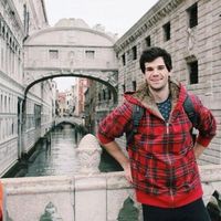 Eduard Ruane的照片