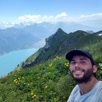 Héctor Carranza的照片