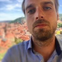 Adrian Matthias的照片