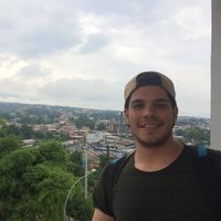 renzo arboleda izique's Photo