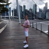 Artem Kondratev的照片