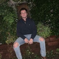 Zachary Fuchs的照片