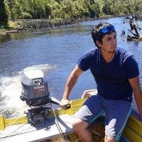 Alvaro Herrera的照片