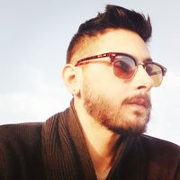 Giwrgos Rouvalis的照片