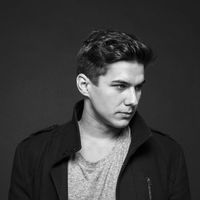 Akos Tajnel的照片