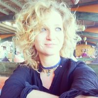 Alina Grebenukova的照片