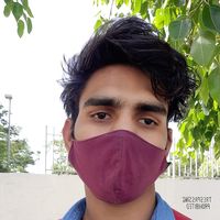 Ayush saxena的照片