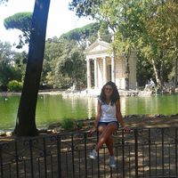 Valentina Simone的照片