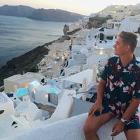 Alex Million的照片