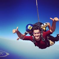 Benyamin Ghojoghi的照片