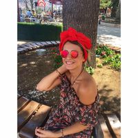 ,Semiha  Güler的照片