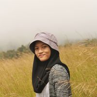 Vety Alfiyani's Photo