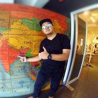 Taufik Nurkalih's Photo