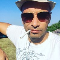 Arbri Malile的照片