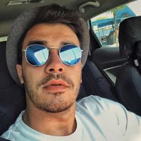 Kaan Akgün的照片