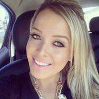 Karoliny França's Photo