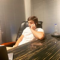 Усмончон Чобиров's Photo