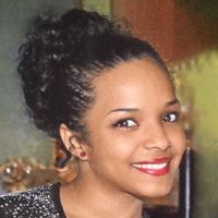 Farida Mary的照片