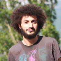 Birol Seçkin的照片