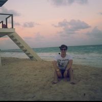 Fernando Ardavin的照片