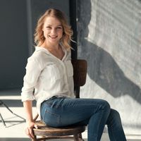 Olena Neskorodjana的照片