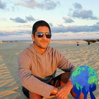 James Davalos的照片