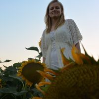 Fotos de Kirsten Young