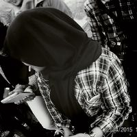 Fotos de Fridayani Abdul Karim