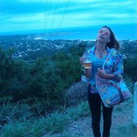 Viki Lalunga's Photo