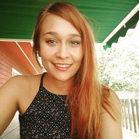 Simona Kacerova的照片