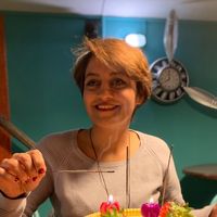 Ghazal Rostami的照片