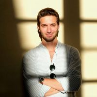 Efe Kapanci的照片