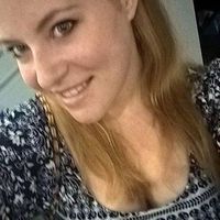 Nikolett Kovacs的照片