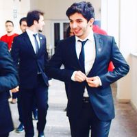 Fotos de Alperen Gümüşdoğrayan