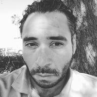 Salvador Castillo的照片