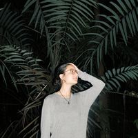 Alma Purnima  Rost的照片