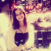 Asma Brahem的照片