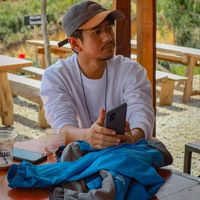 Riri Saputra的照片