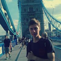 Piotr Roszkowski的照片